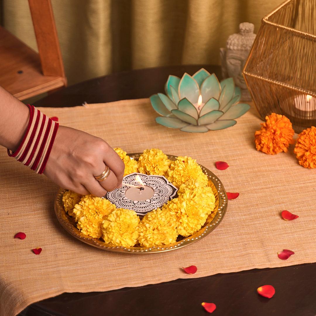 Diya - Rashmi (Set of 1)